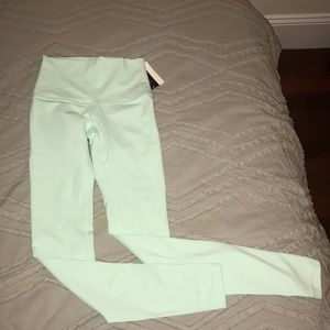 Lululemon High-Rise Wunder Under Pant